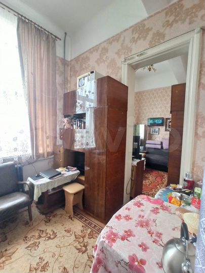 Комната 19 м² в 2-к., 4/4 эт.
