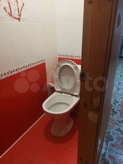 2-к. квартира, 60 м², 2/5 эт.