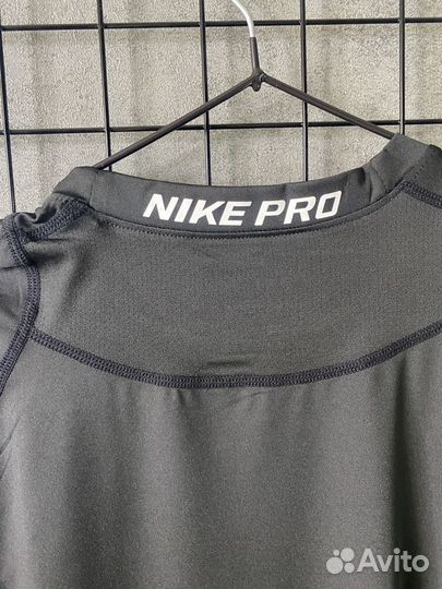 Рашгард nike