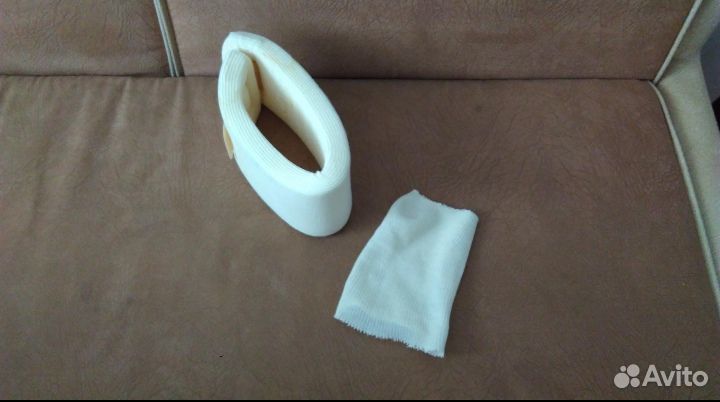 Шейный бандаж шина