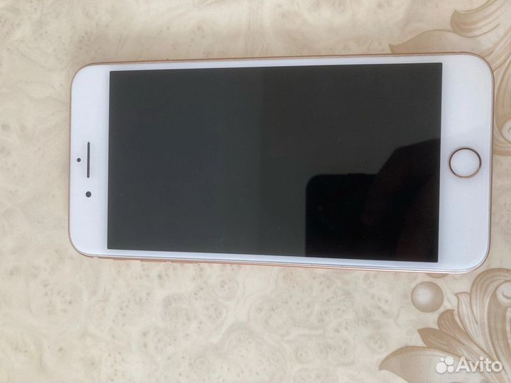 iPhone 8 Plus, 64 ГБ