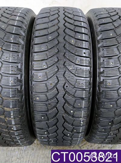 Bridgestone Blizzak Spike-01 225/65 R17 96T