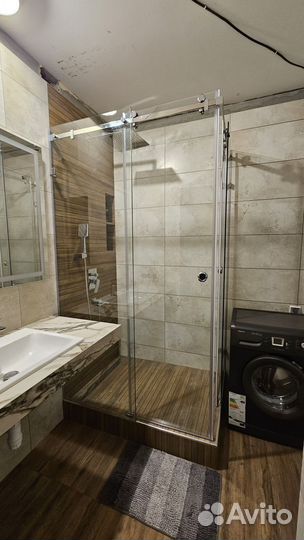 Душевые ограждения стеклянные большой выбор