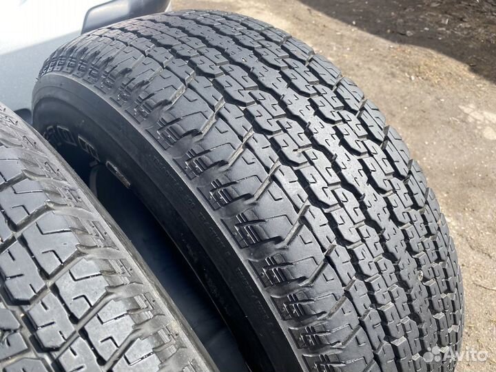 Bridgestone Dueler H/T 275/65 R17