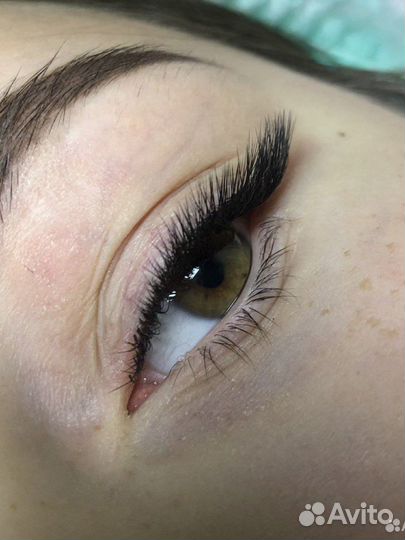 Наращивание ресниц