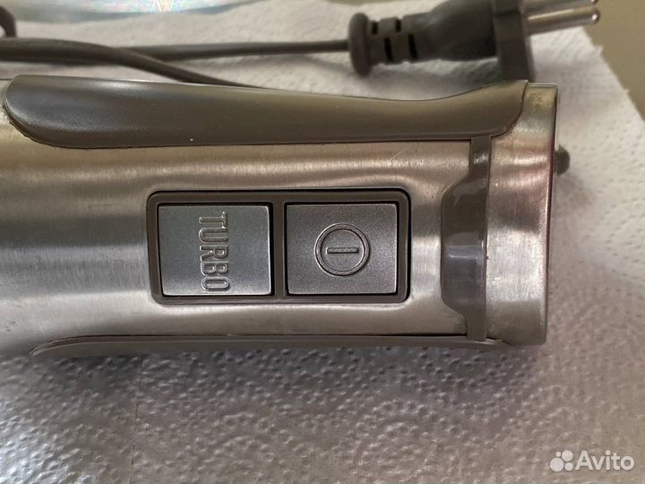 Погружной блендер Electrolux estm7500S