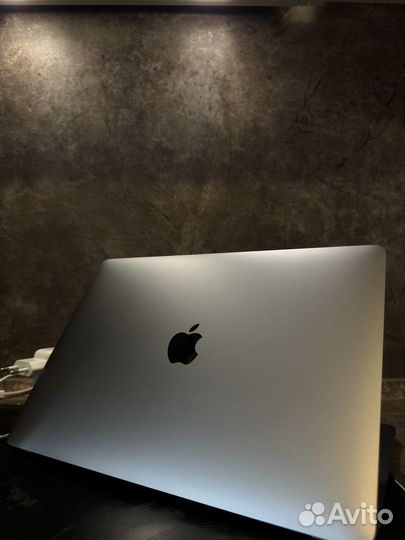 Apple MacBook Pro 13 2017 256gb