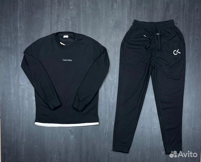 Спортивный костюм Calvin Klein