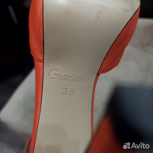 Босоножки Graciana 35 размера кожа