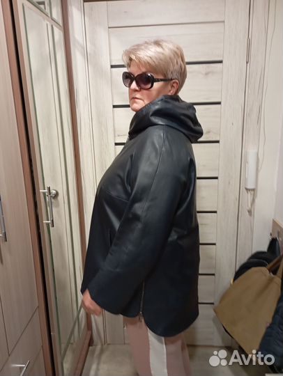 Куртка кожаная женская 