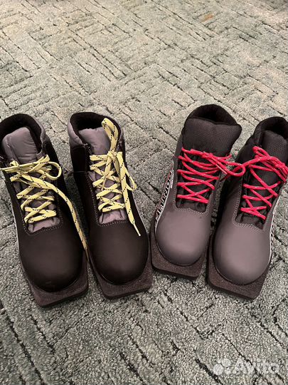 Лыжные ботинки