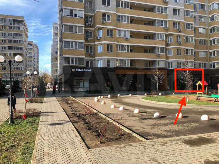 Торговая площадь, 77 м²