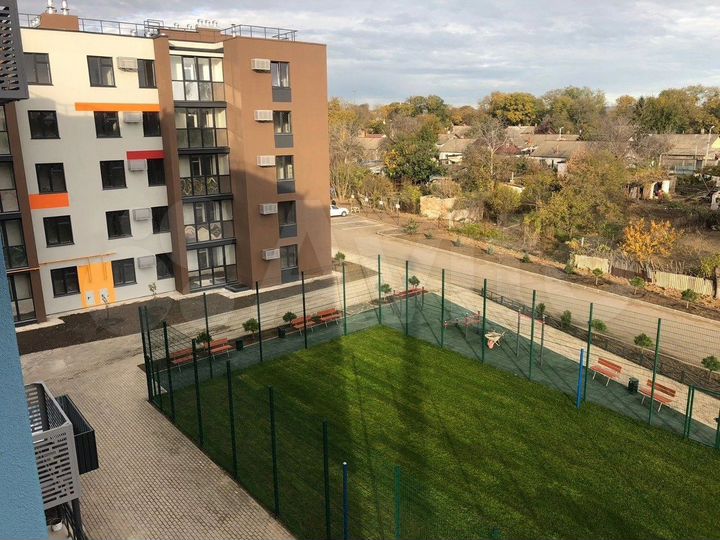 3-к. квартира, 97,8 м², 1/5 эт.