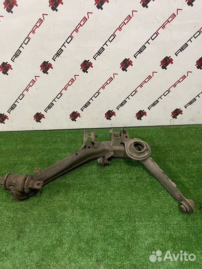 Рычаг нижний задний правый Honda civic 8 4d