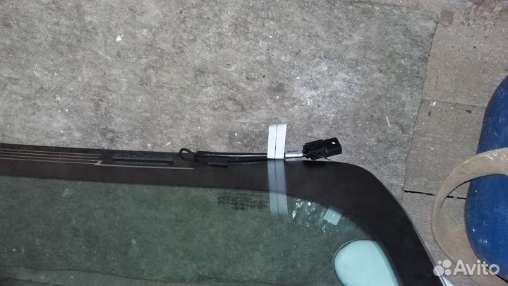 Лобовое стекло