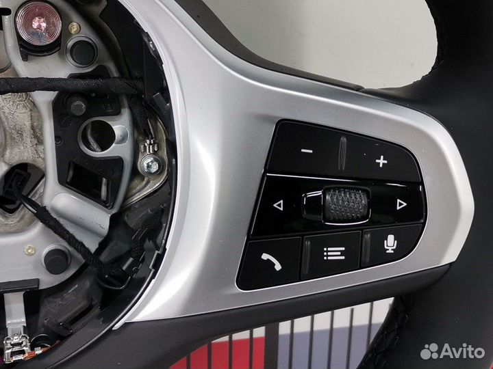 Руль для BMW 5-Series (G30/G31/G38) 32308008180