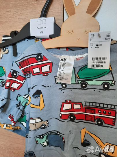 Костюм для мальчика h&m 122/128 новый