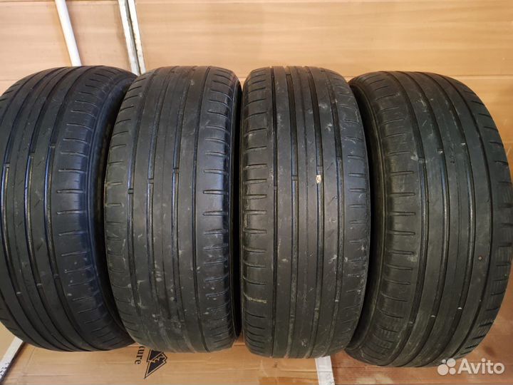 Nokian Tyres Hakka Blue 235/65 R17 108V