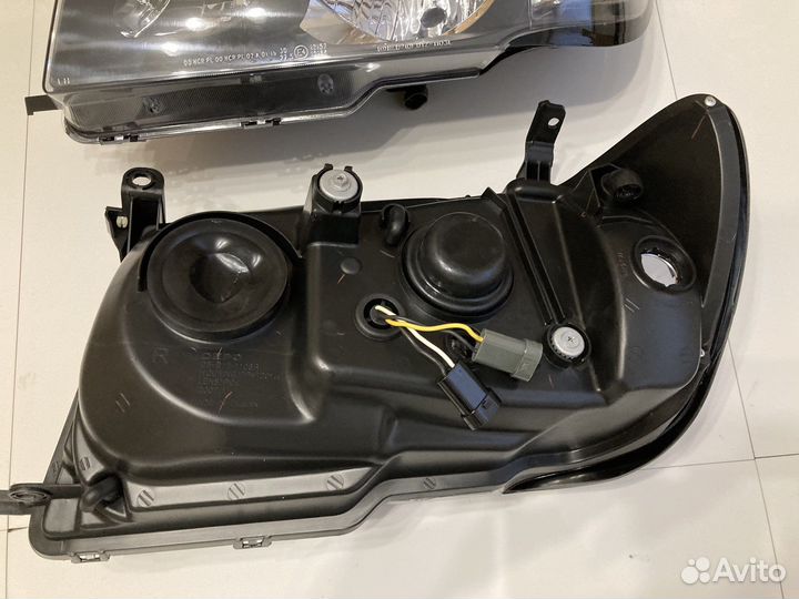 Фара (2шт) Toyota Land Cruiser 100 (1998-2005)