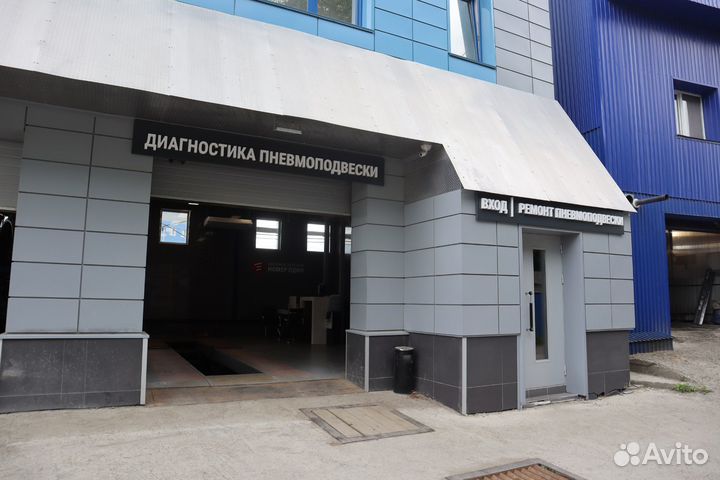 Стойка Toyota Land cruiser prado 120 02-09 перед