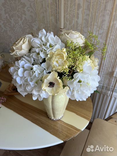 Букет из искусственных цветов