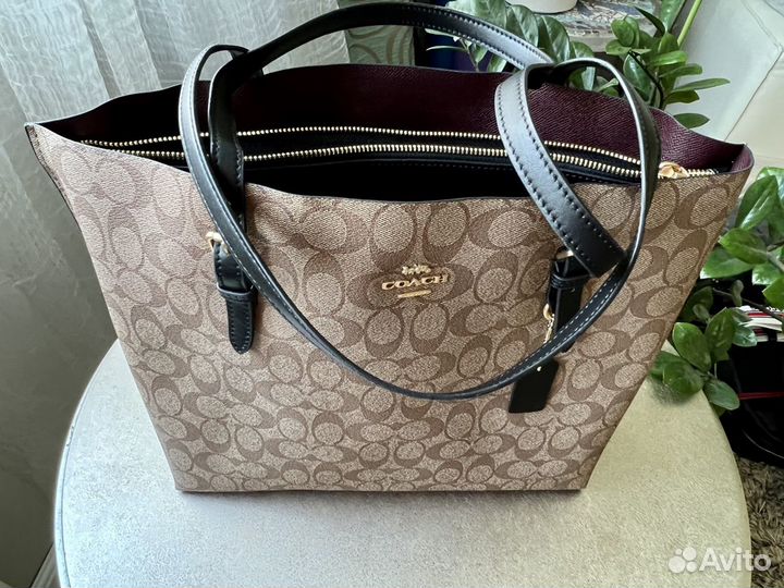 Женская сумка тоут Coach Mollie tote, черные ручки