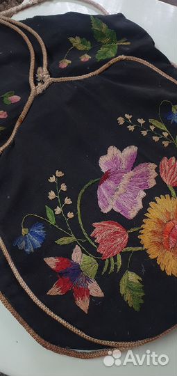 Старинная газетница