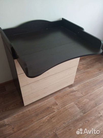 Комод и детская кроватка