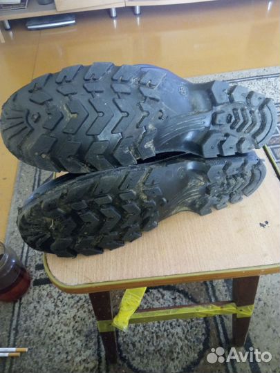 Сапоги резиновые 45р