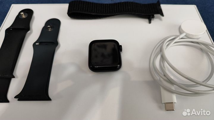 Часы Apple watch se 2 40 mm 2023