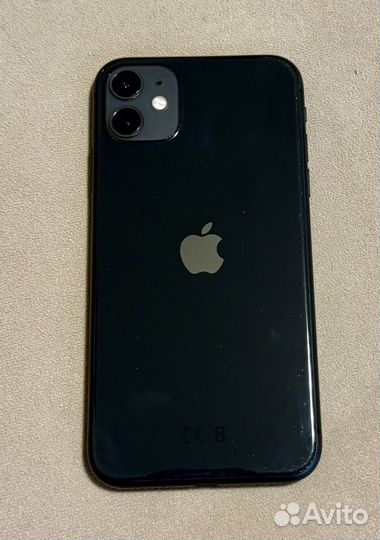 iPhone 11, 64 ГБ