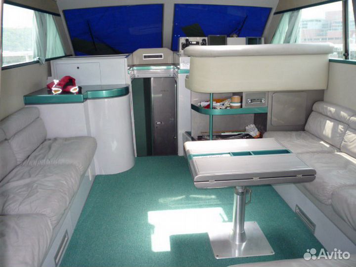 Катер Ferretti Altura 39