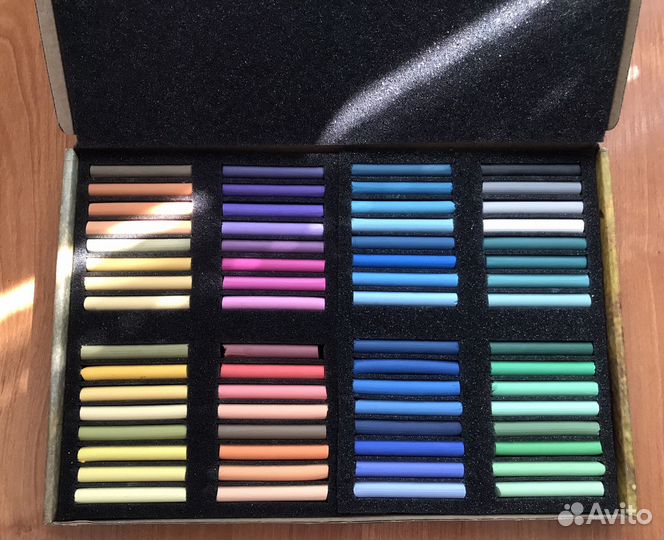 Набор сухой пастели 64 цвета