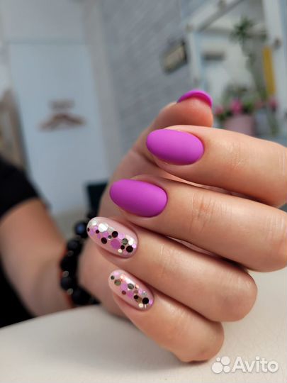 Маникюр и педикюр