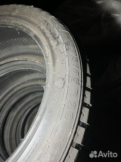 Nokian Tyres Hakkapeliitta 7 SUV 275/45 R20