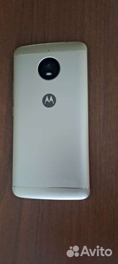 Motorola Moto E4 Plus, 3/16 ГБ