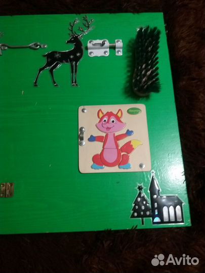 Игрушка - Бизиборд