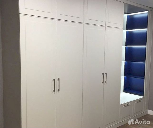 Встраиваемый шкаф