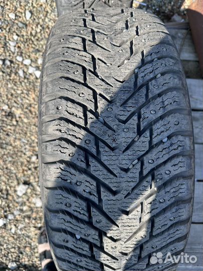 Nokian Tyres Hakkapeliitta 8 SUV 235/55 R19 105T