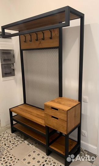 Прихожая в стиле лофт