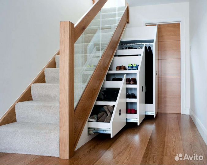 Лестница в частный дом, гараж