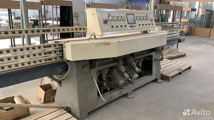 Станок для обработки кромки стекла