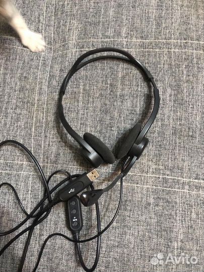 Наушники с микрофоном