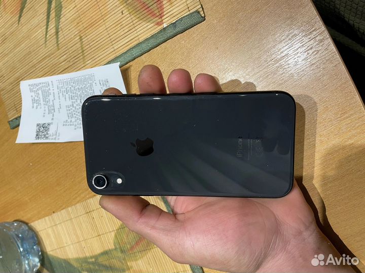 iPhone Xr, 128 ГБ