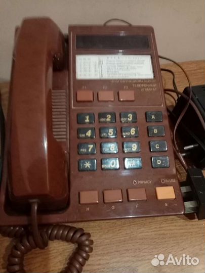 Телефон стационарный