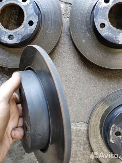 Комплект тормозных дисков Mazda 3 BK BL