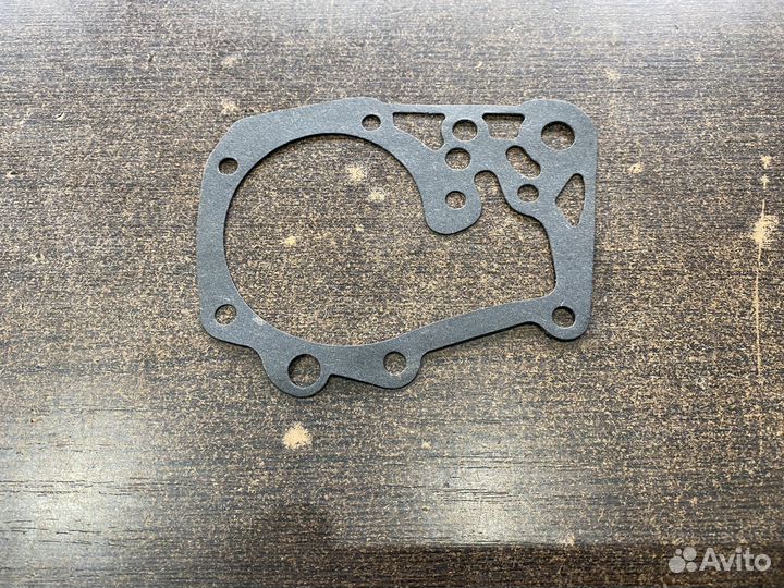 Насос водяной (Помпа) Logan 2005-2014