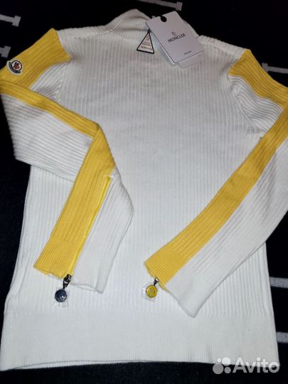 Moncler женская водолазка шерсть оригинал