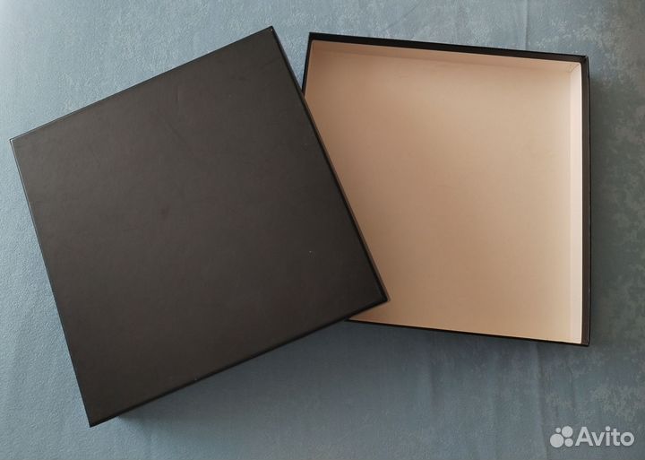 Брендовая коробка Gucci