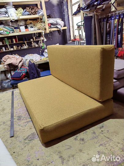 Подушки для дивана